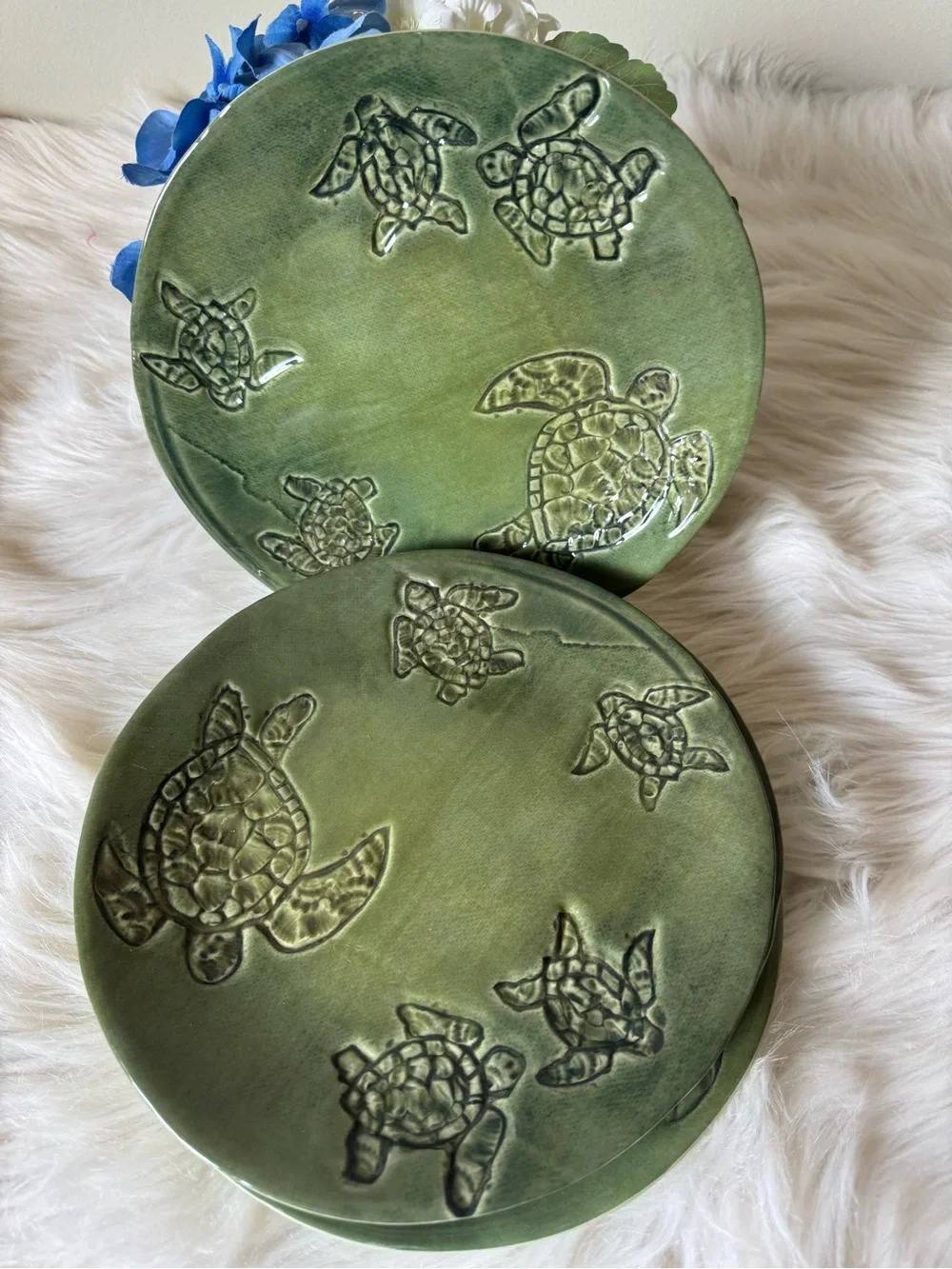 Pottery Barn Green Sea Turtle Dinner Plates - Set of 6